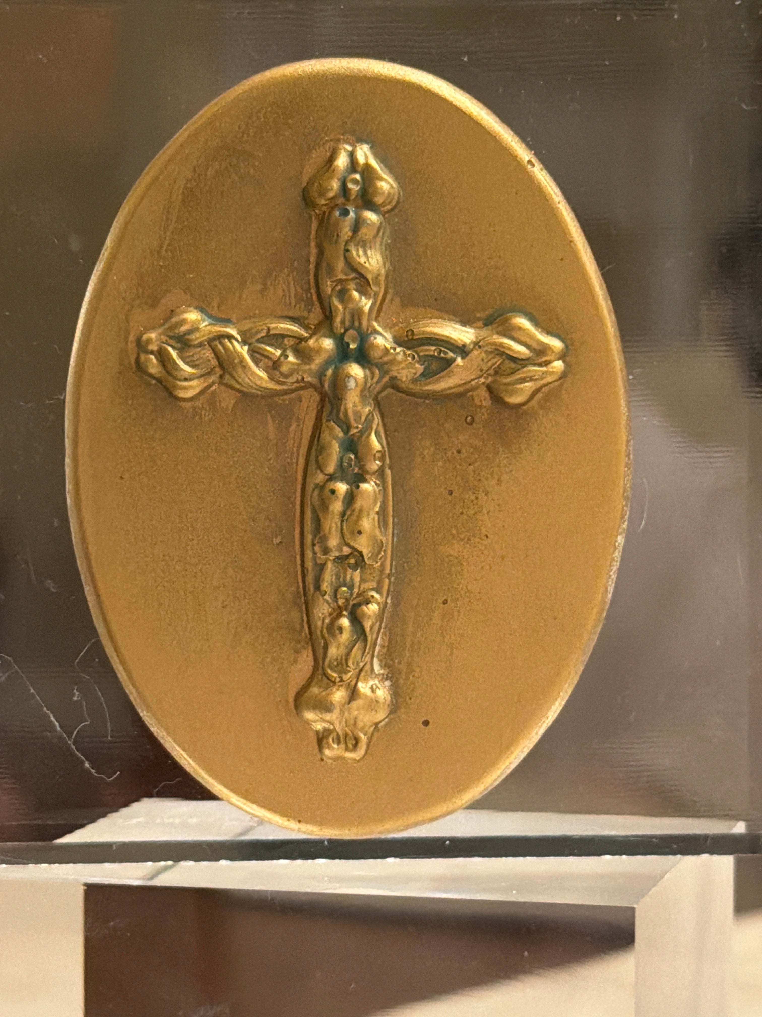 Gold Cross Intaglio Acrylic Block – 4x4 Inspirational Display
